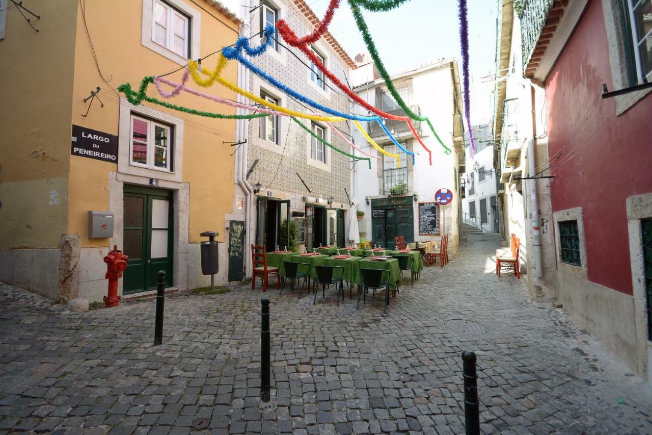 Alfama 88, By Home With A View Лиссабон Экстерьер фото